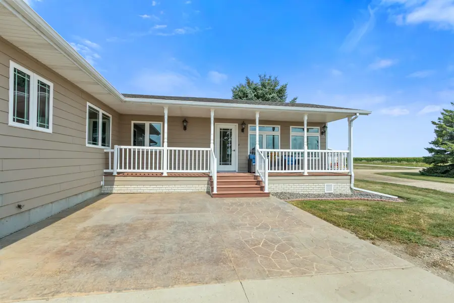 12887 365th Avenue, Ipswich, SD 57451 - #3
