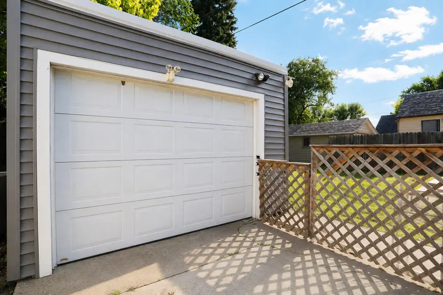 1314 SE 5th Avenue, Aberdeen, SD 57401 - #3