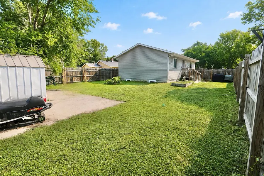 714 S 11th Street, Aberdeen, SD 57401 - #2