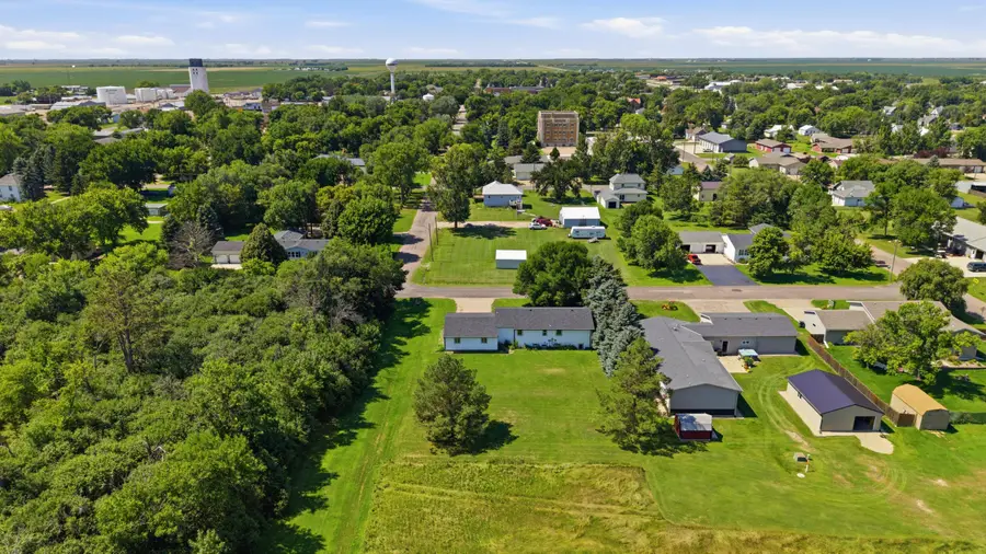 210 Oak Street, Ipswich, SD 57451 - #2