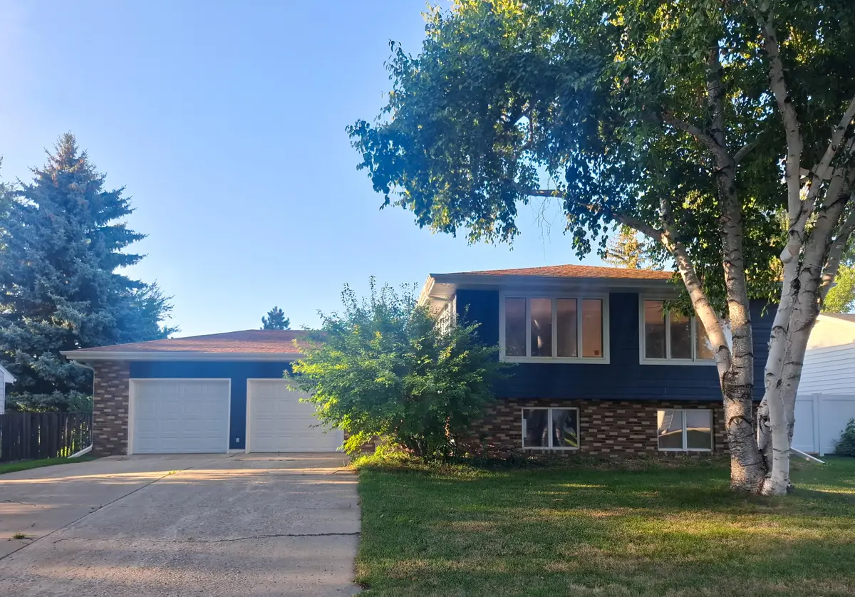 815 NE 18th Avenue, Aberdeen, SD 57401 - #1