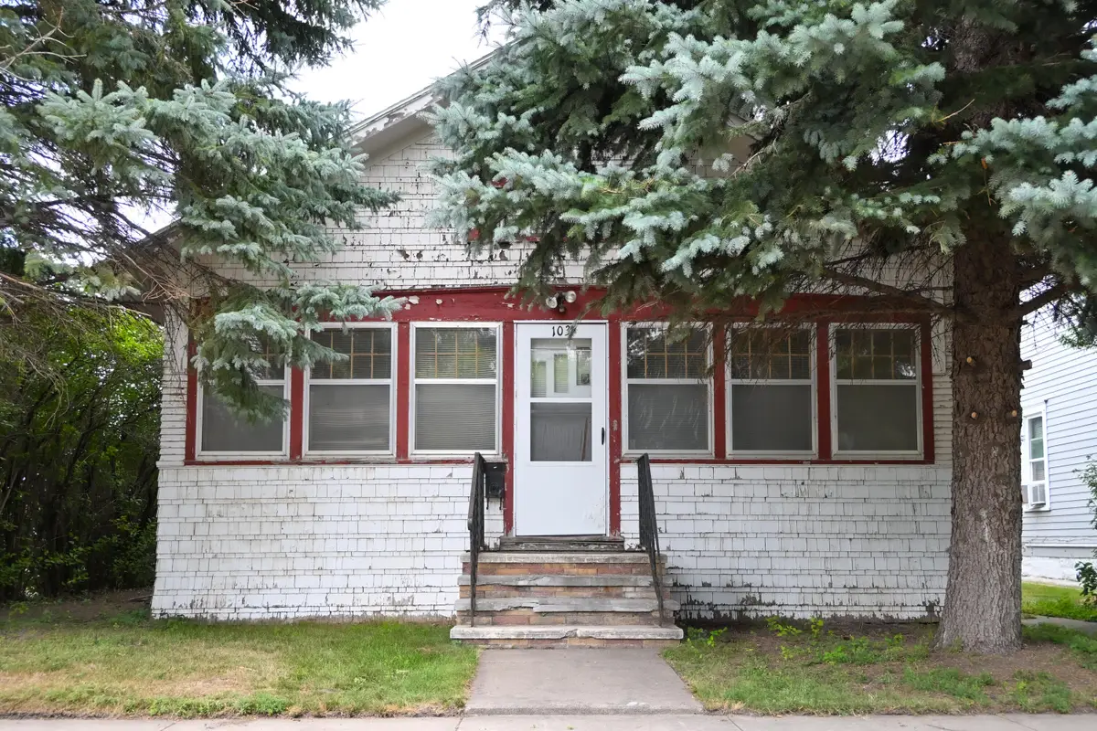 103 S Arch Street, Aberdeen, SD 57401 - #1