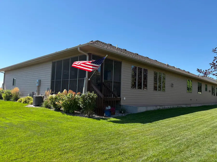 1610 Stewart Drive, Aberdeen, SD 57401 - #3