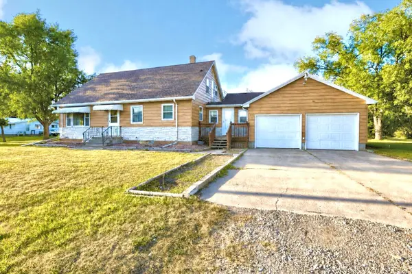 908 Williams Street, Leola, SD 57456