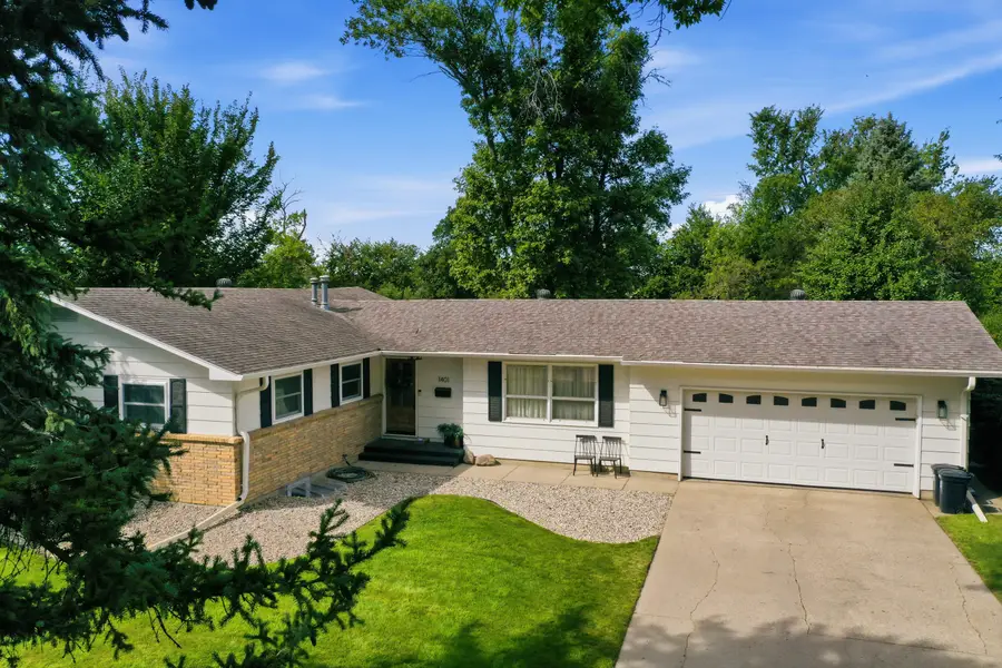 1401 N 4th Street, Aberdeen, SD 57401 - #2