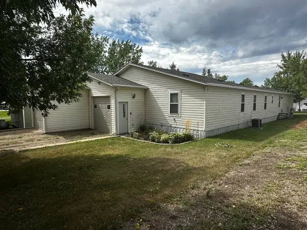 303 Ej Avenue, Selby, SD 57472