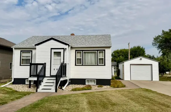 807 S High Street, Aberdeen, SD 57401