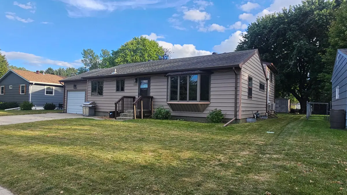 1316 5th Avenue, Aberdeen, SD 57401 - #1