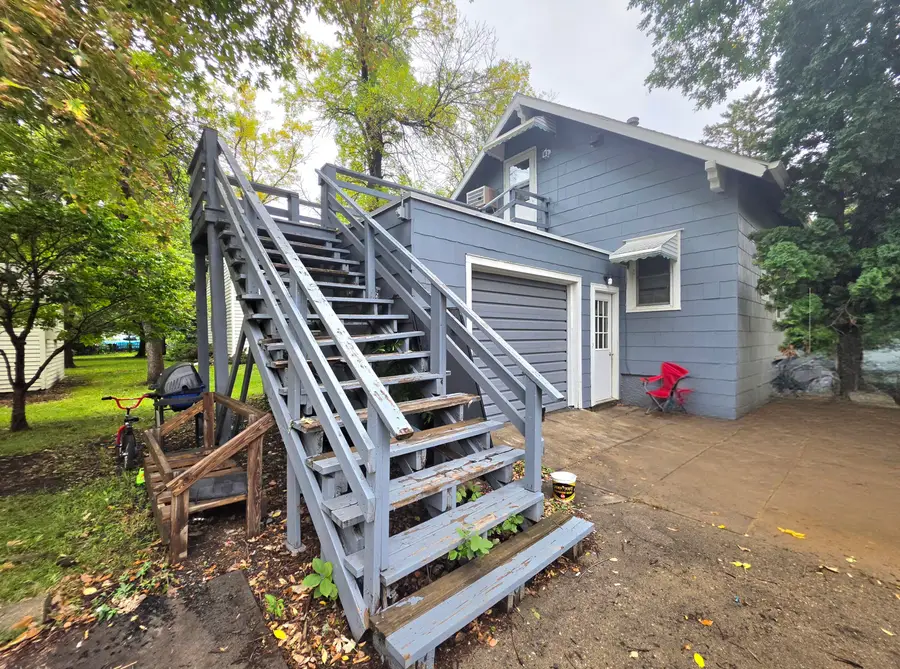1528 S Grant Street, Aberdeen, SD 57401 - #2