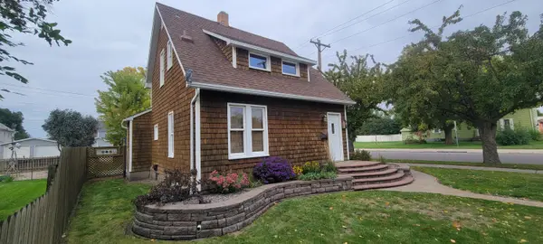 827 SE 8th Avenue, Aberdeen, SD 57401