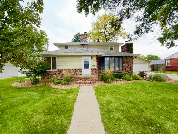 1733 Marshall Road, Aberdeen, SD 57401