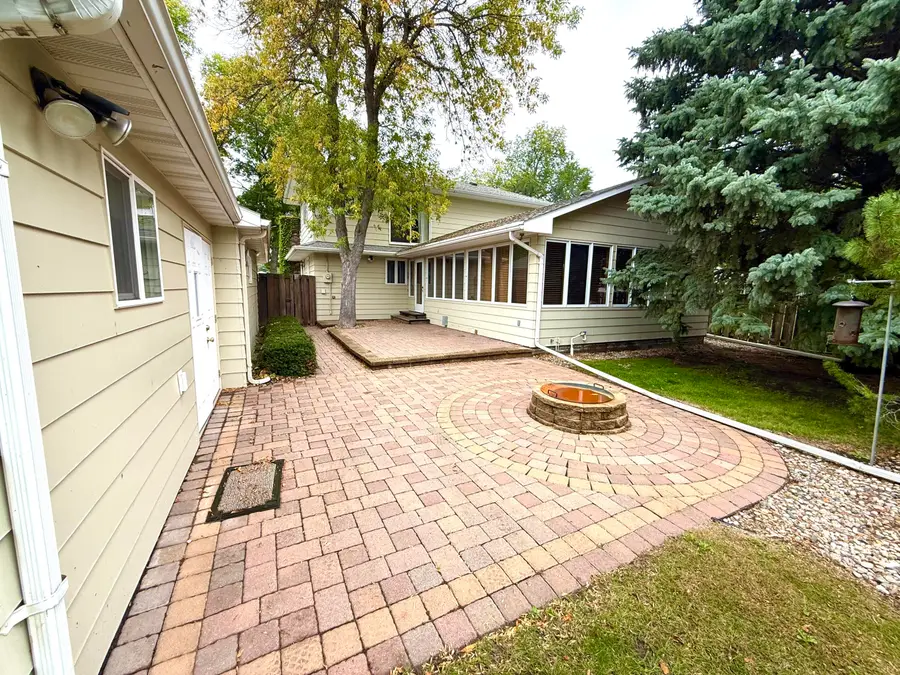 1733 Marshall Road, Aberdeen, SD 57401 - #3