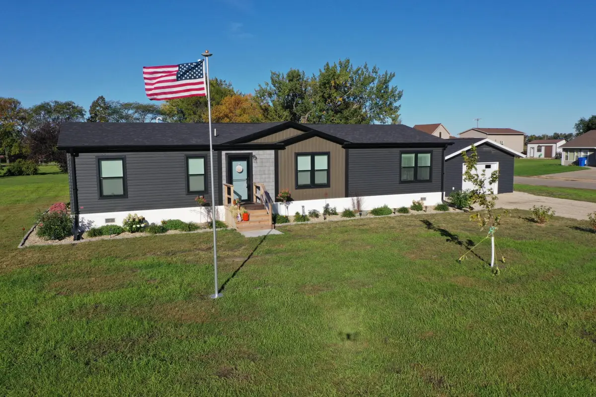 328 1st Avenue, Mellette, SD 57461 - #1