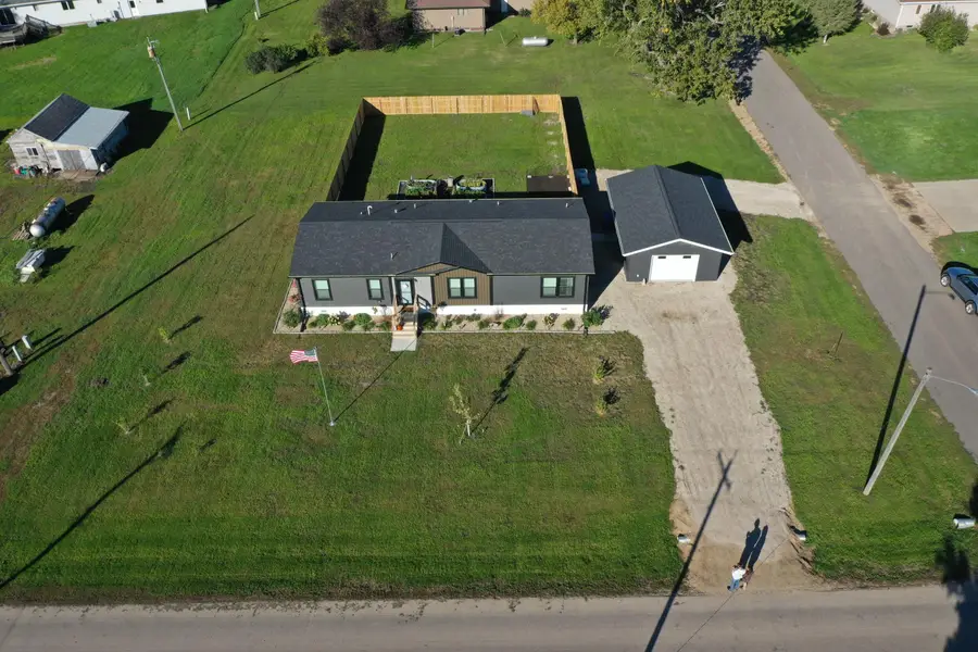 328 1st Avenue, Mellette, SD 57461 - #2