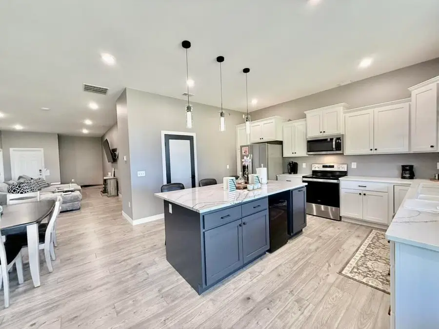 724 Stoney Point Trail, Watertown, SD 57201 - #3