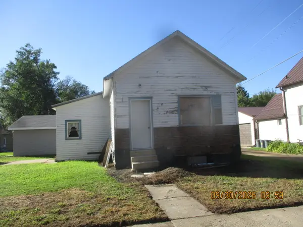 116 NE 3rd Avenue, Aberdeen, SD 57401