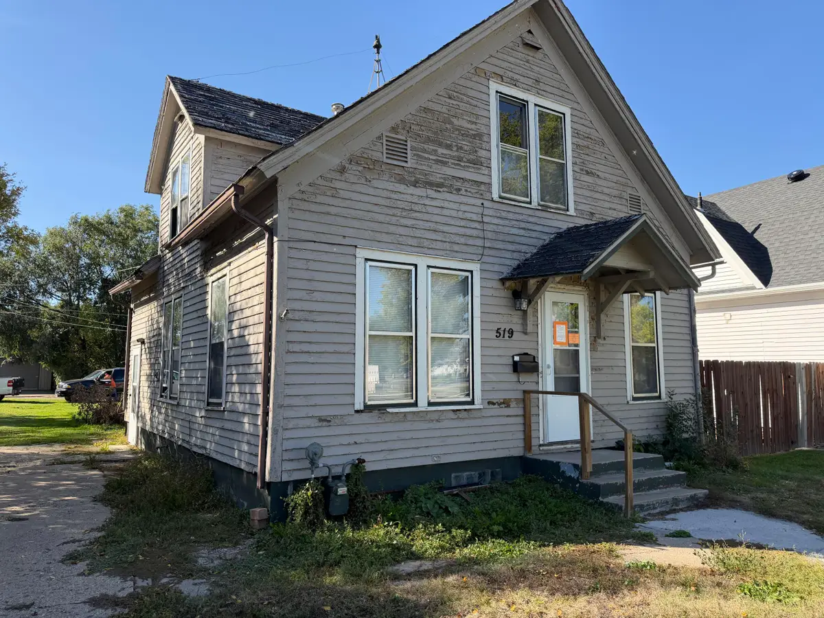 519 N Kline Street, Aberdeen, SD 57401 - #1