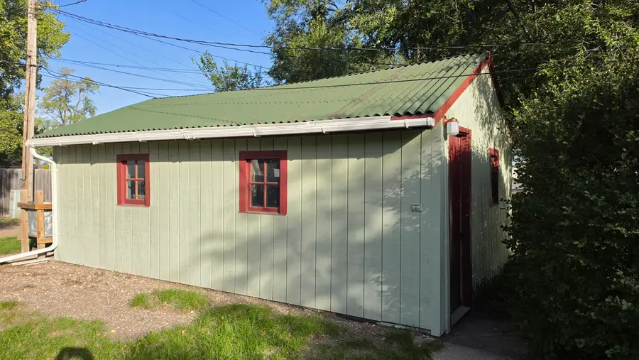 405 N 3rd Street, Aberdeen, SD 57401 - #2