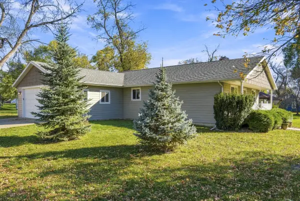 1020 E 2nd Street, Webster, SD 57274