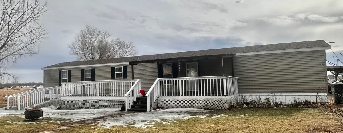 1623 SW 10th Avenue, Aberdeen, SD 57401 - #1
