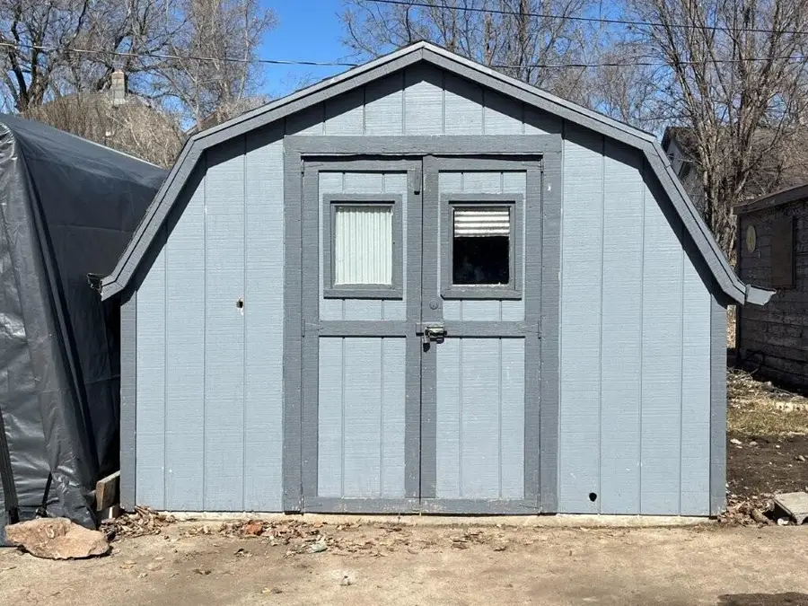 710 E 3rd Avenue, Mobridge, SD 57601 - #2