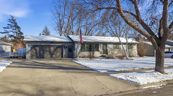 1223 Melrose Drive, Aberdeen, SD 57401