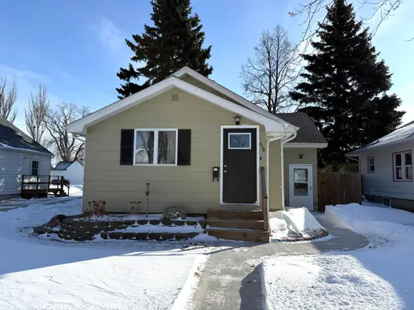 610 N Arch Street, Aberdeen, SD 57401