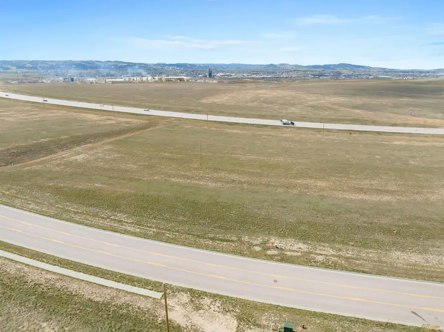 2526 Marlin Dr, Rapid City, SD 57701 - #3