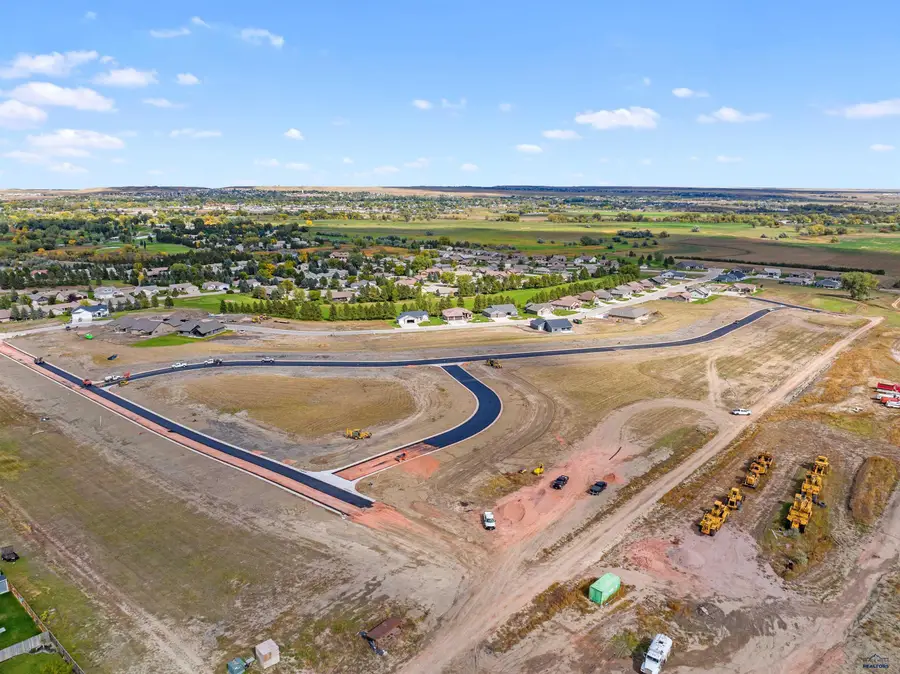 3331 Taylor Made Dr, Rapid City, SD 57703 - Image #3