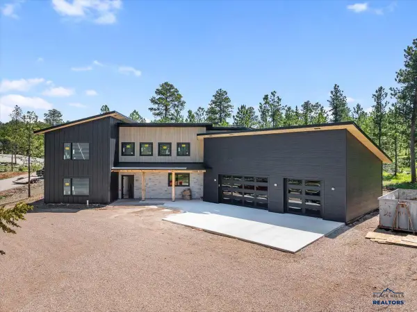 11270 Ashland Ct, Lead, SD 57754