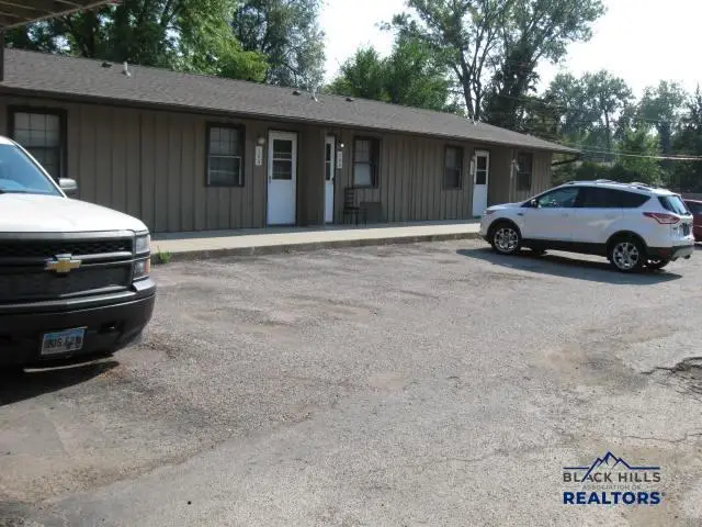 3313 SW Leland Ln, Rapid City, SD 57703-9040 - Image #2