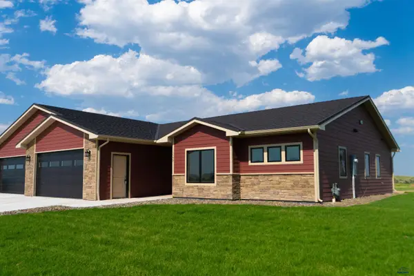 1152 Single Tree Dr, Piedmont, SD 57769