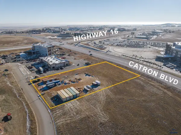 2015 Hope Ct, Rapid City, SD 57702