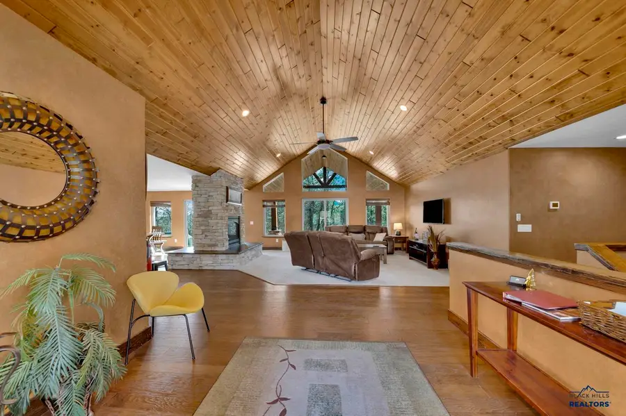 20768 Larkspur Rd, North Lawrence, SD 57783 - Image #2