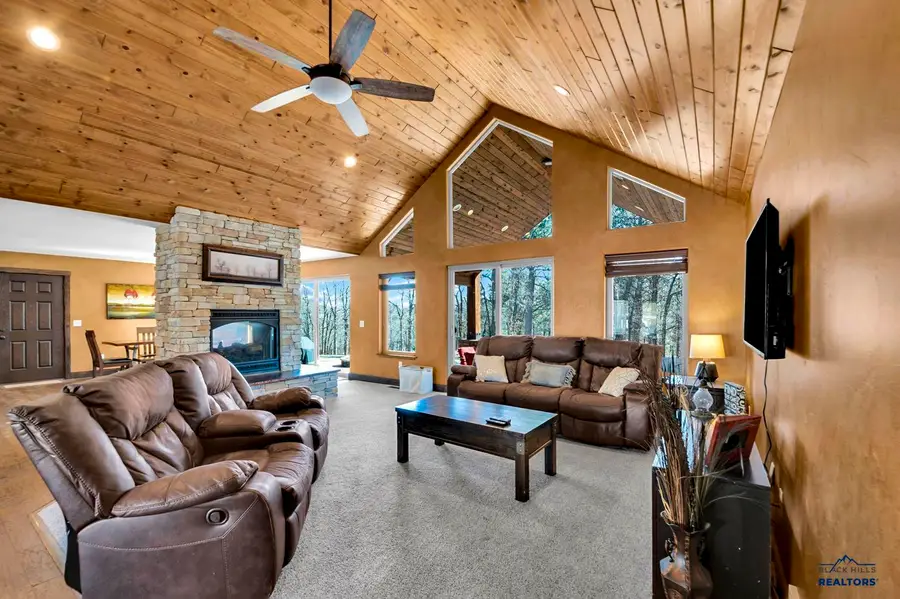 20768 Larkspur Rd, North Lawrence, SD 57783 - Image #3