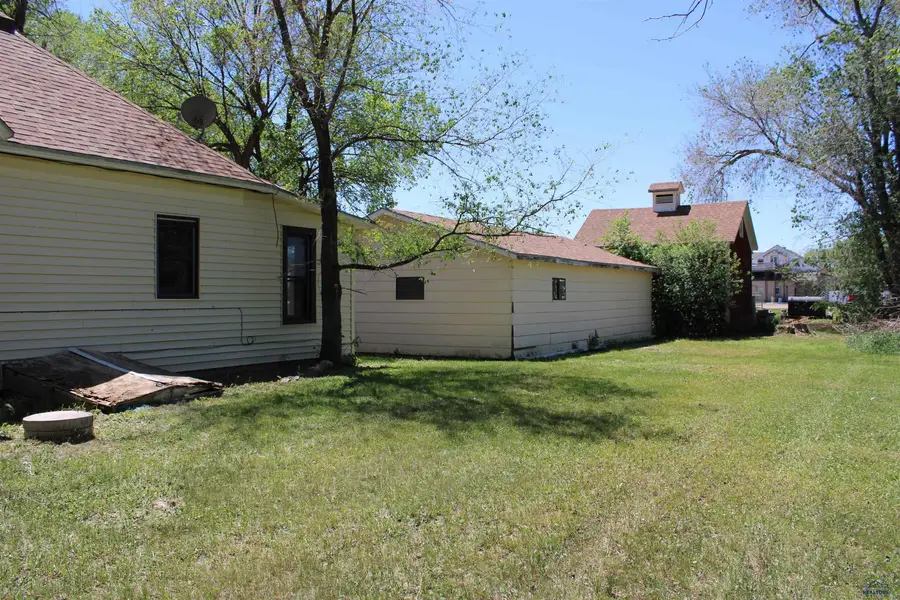 23508 Main St, Caputa, SD 57725 - Image #3