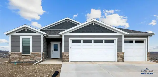 311 Isaac St, Rapid City, SD 57703