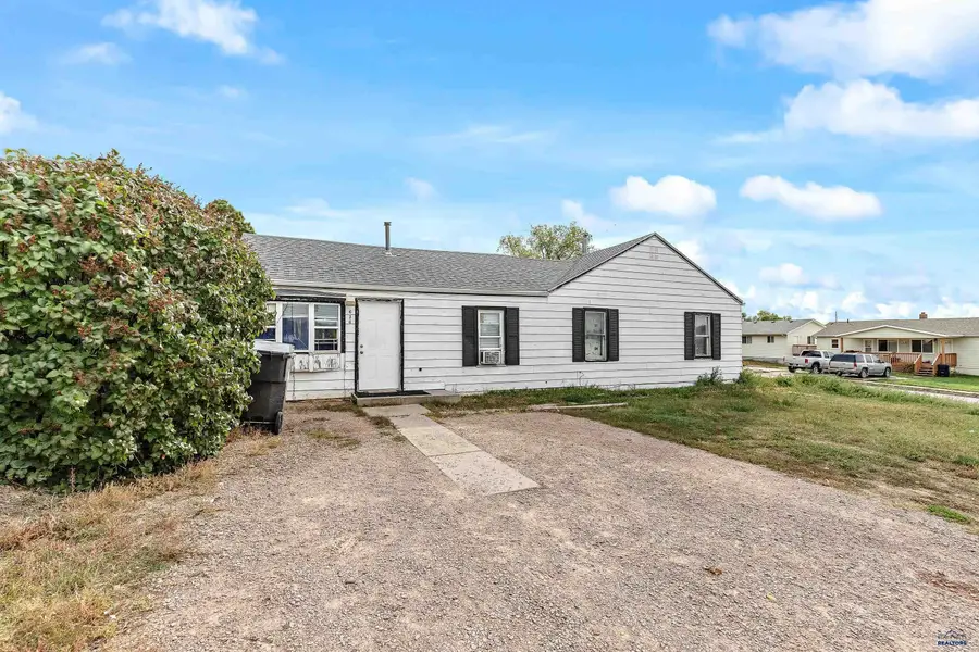 636 Halley Ave, Rapid City, SD 57701-0000 - #3