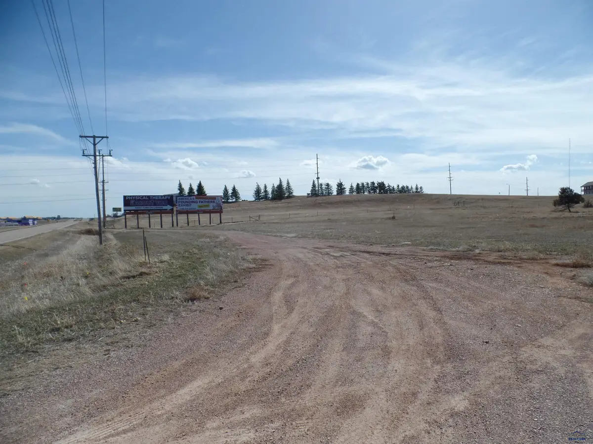 6145 Mt Rushmore Rd, Rapid City, SD 57701 - Image #1