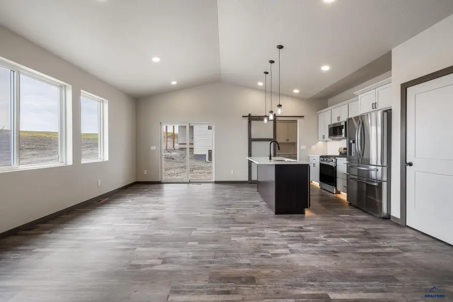 4846 Papillon Dr, Rapid City, SD 57703 - Image #3