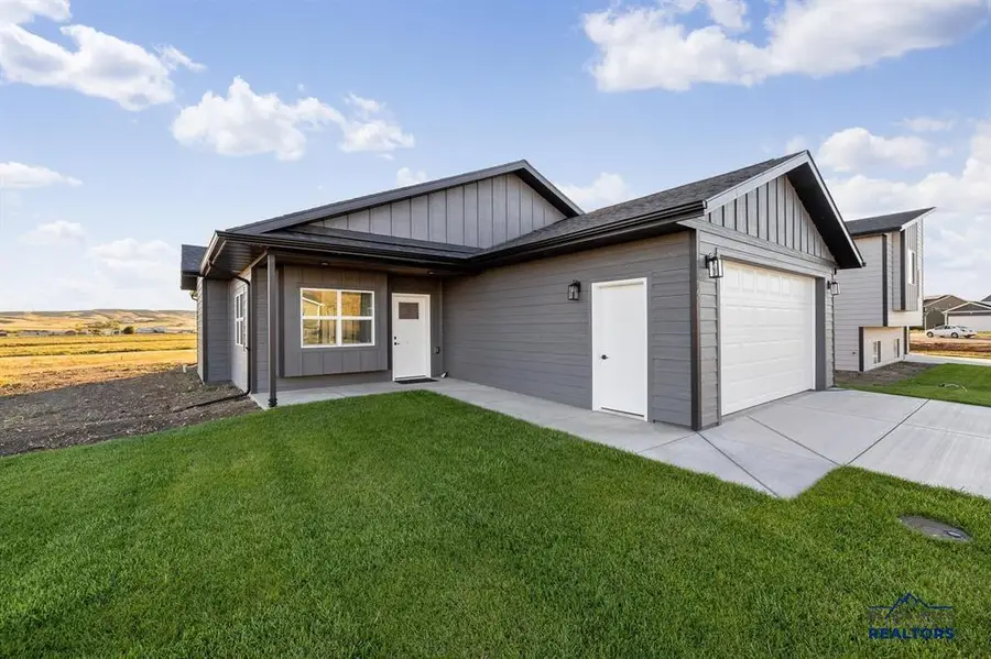 905 Bennington Dr, Box Elder, SD 57719 - #3