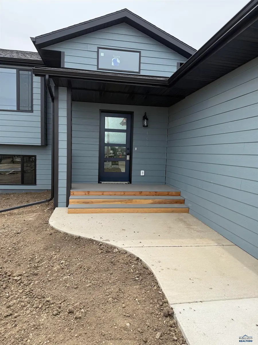 639 Eagle Ct, Box Elder, SD 57719 - Image #3