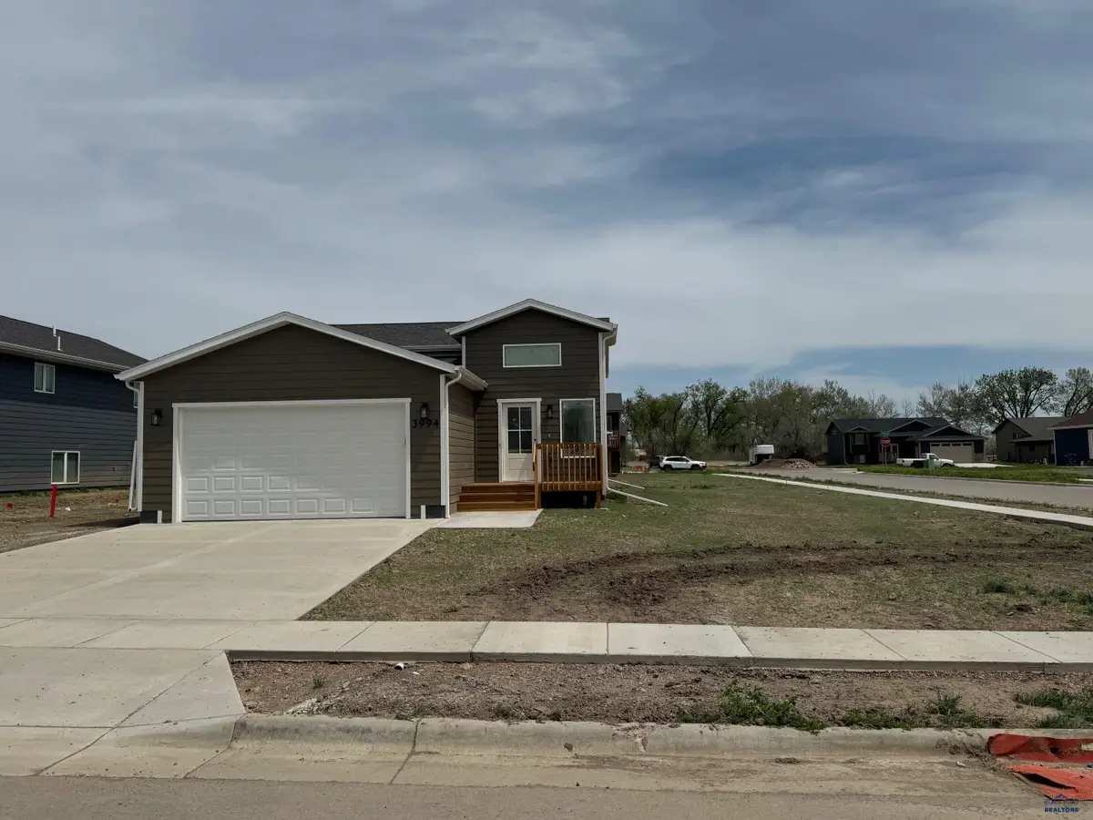 3994 Magnum Ct, Rapid City, SD 57703 - Image #1