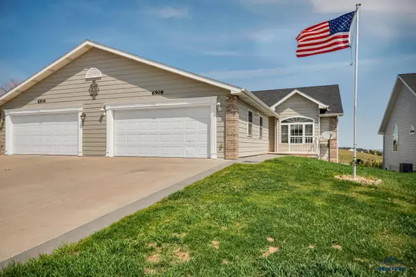 6508 Wellington Dr, Rapid City, SD 57701