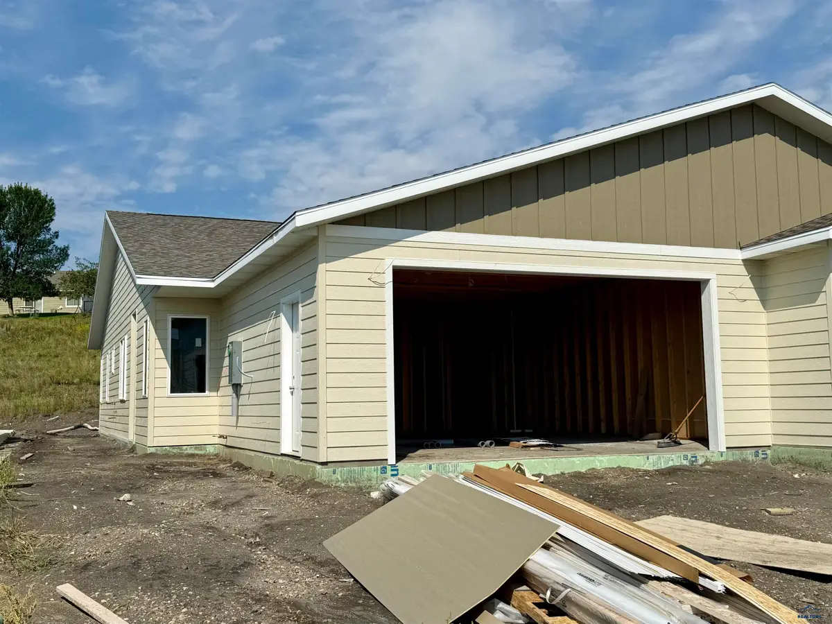 2605 Hennessy Drive, Rapid City, SD 57701 - Image #1