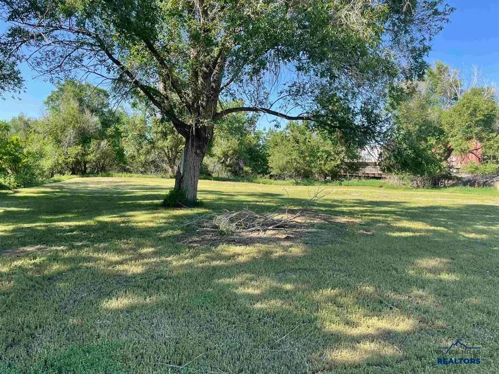 200 N 1st Ave, Edgemont, SD 57735 - Image #1