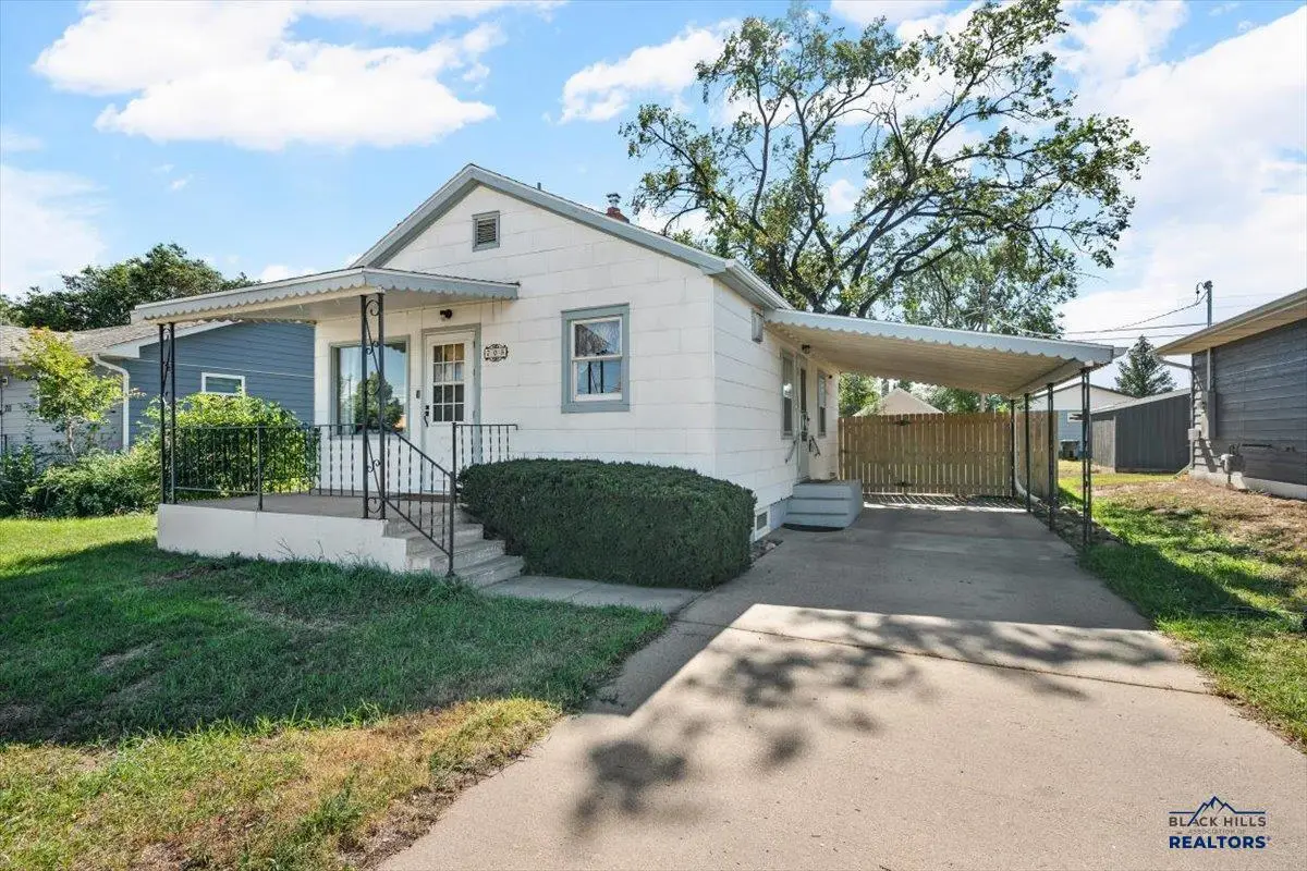 705 E Denver, Rapid City, SD 57701 - Image #1