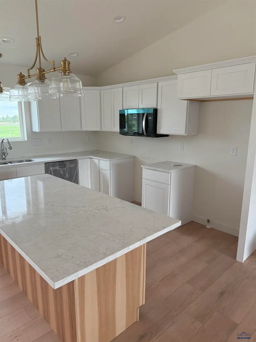 668 Eagle Ct, Box Elder, SD 57719 - Image #3