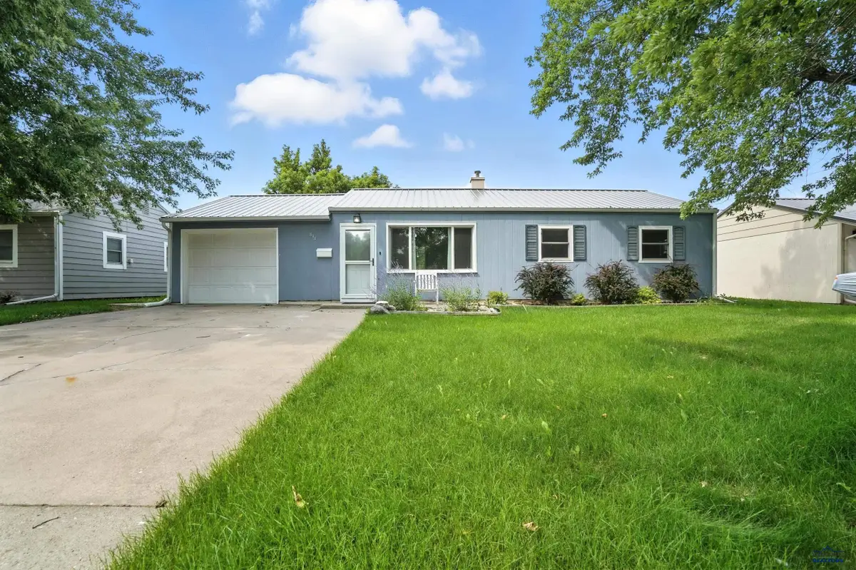 834 E Tallent, Rapid City, SD 57701 - Image #1