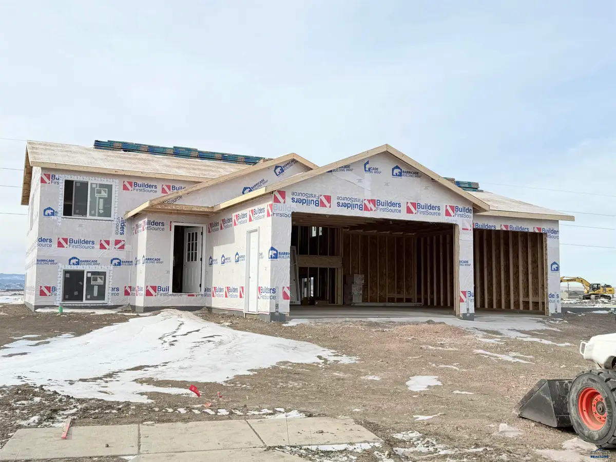 405 Ennen Dr, Rapid City, SD 57703 - Image #1